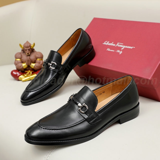 Salvatore Ferragamo Men's Shoes 173